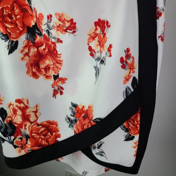 ALMOST FAMOUS ~ FLORAL DRESS - Picture 9 of 11